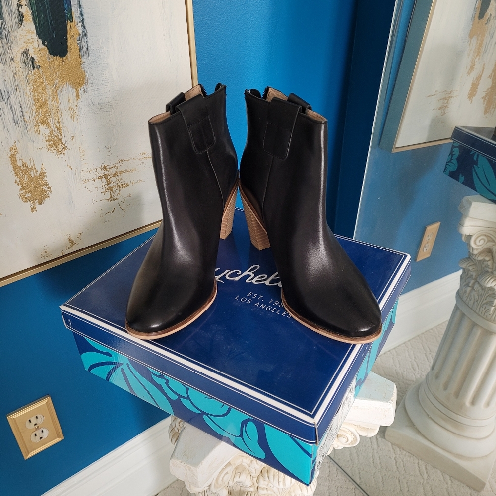 NIB Seychelles Raft Leather Black Booties - Picture 2 of 5